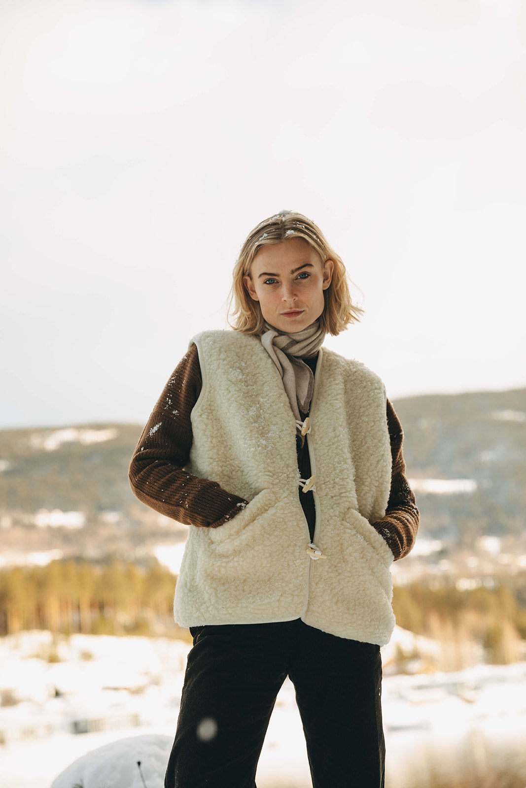 Sloane Wool Vest Classic - Women - Birch white