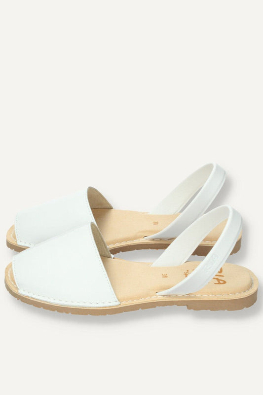 Classic Menorcan Sandal – White Leather (Velvet Blanco) – Size 37