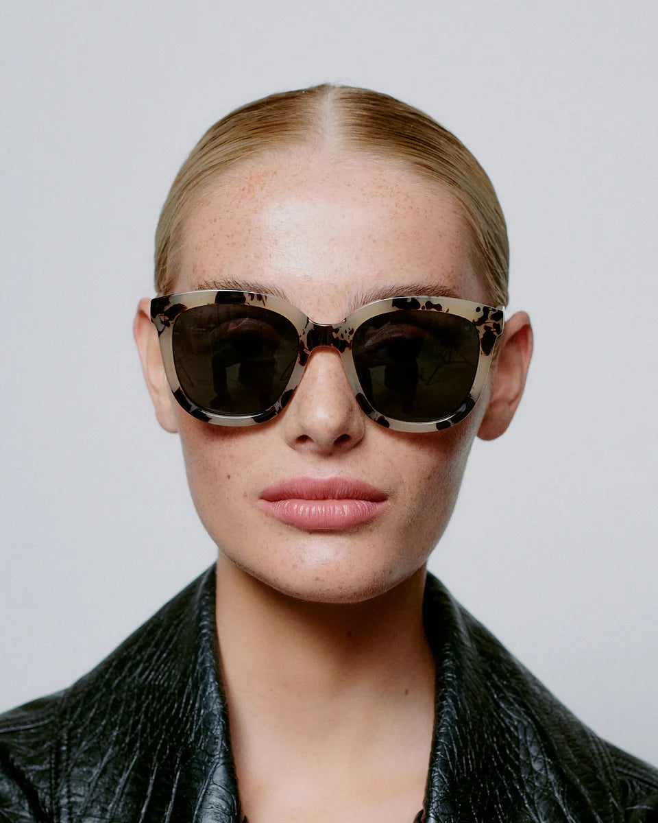 A. Kjærbede BILLY Sunglasses - Hornet