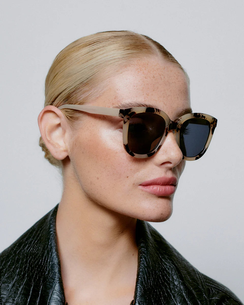 A. Kjærbede BILLY Sunglasses - Hornet