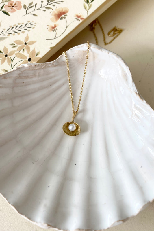 Petit Pearl + Shell Pendant