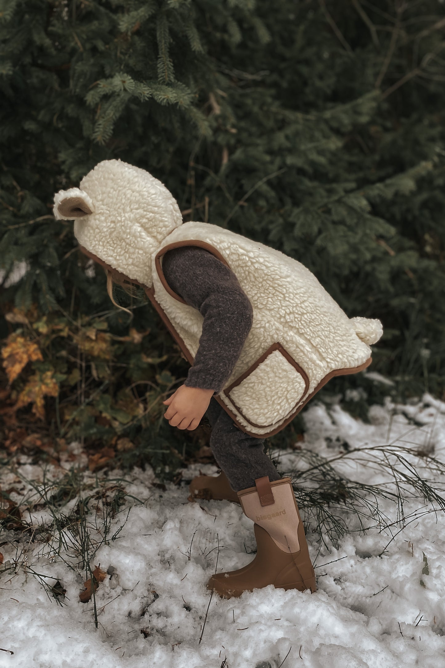 Little Sheep Hooded Vest - Children - Ivory