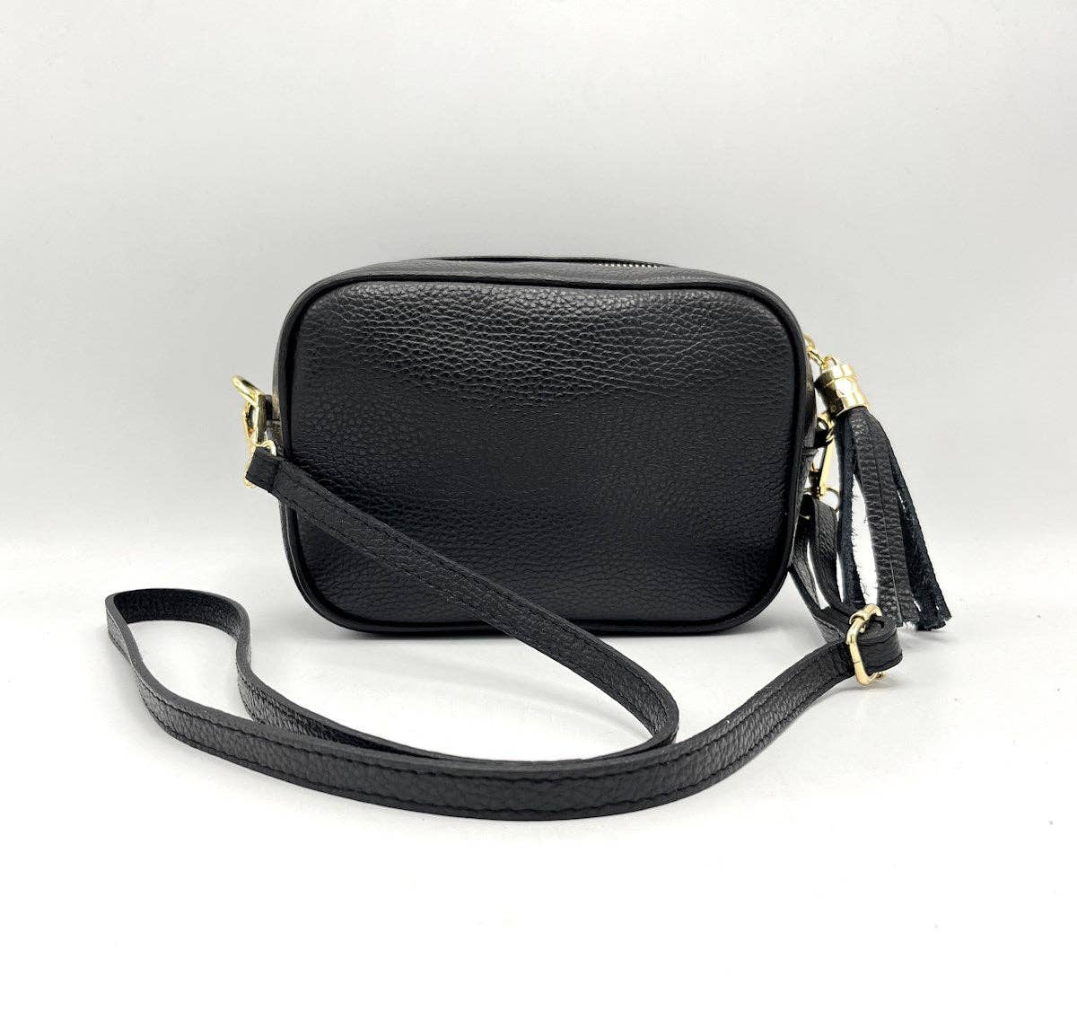 Genuine leather shoulder bag, made in Italy, art. 112437: Black