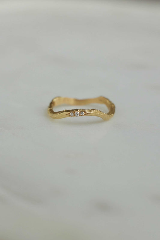 Petit Shooting Star Ring