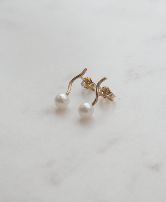 May Pearl Studs - Gold