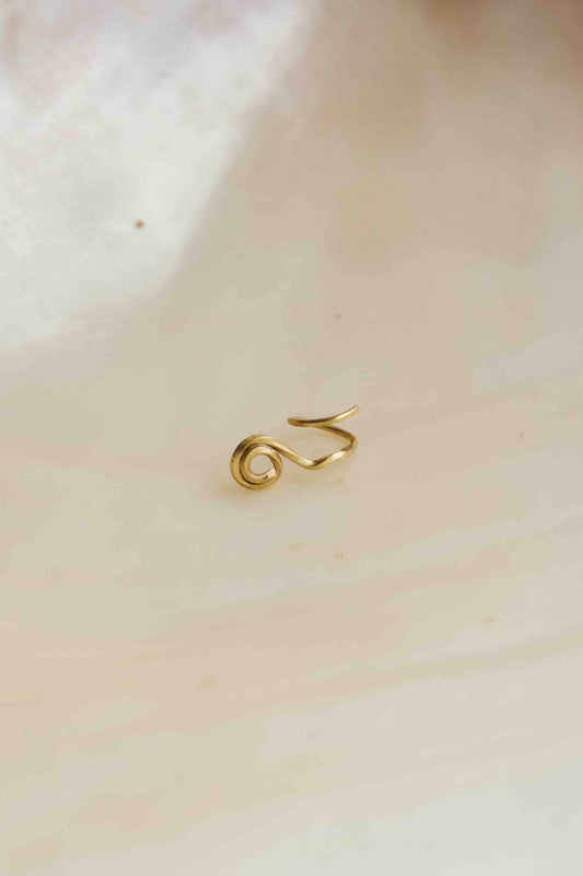 Swirl Earring - Gold