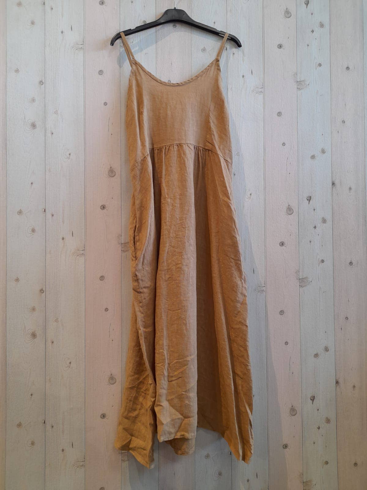 REF 33195 100% LINEN STRAPPY DRESS: HEAVENLY