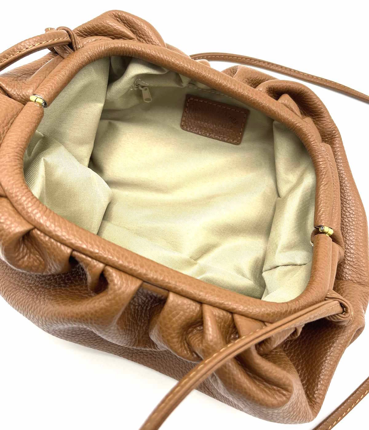 Genuine leather shoulder bag, Medium size, Made in Italy, art. 112407: Camel