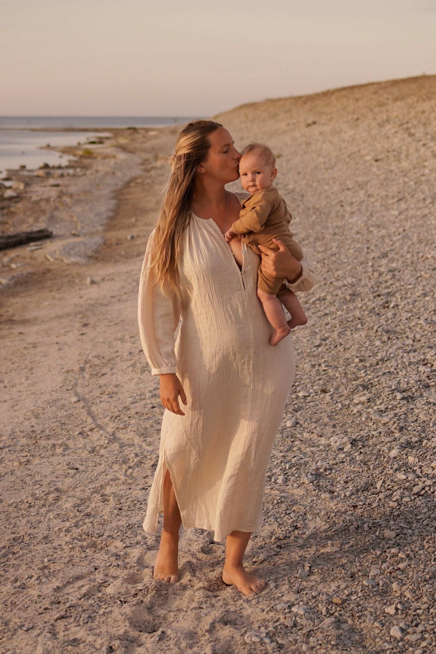 Doe Dress - Cream LEO & LENNON Doe Dress - Cream LEO & LENNON